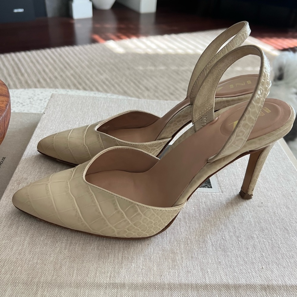 Inez slingback heels. Cream. 7